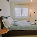 Rosam Seaview Apartman *